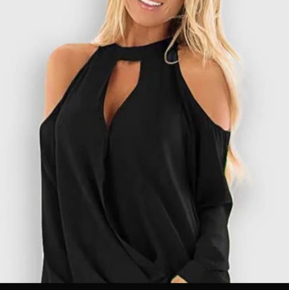 Long Sleeve Cold Shoulder Choker Top - Picture 4 of 8